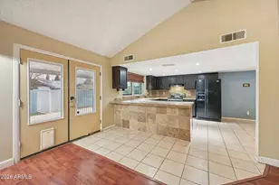 2201 W Utopia Rd, Phoenix, AZ 85027 - Photo 18