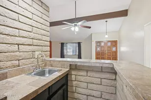 2201 W Utopia Rd, Phoenix, AZ 85027 - Photo 14