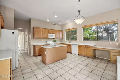 1761 W Goldfinch Way, Chandler, AZ 85248 - Photo 8