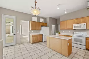 1761 W Goldfinch Way, Chandler, AZ 85248 - Photo 10