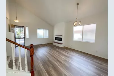 1105 S Portland Avenue, Gilbert, AZ 85296 - Photo 12