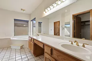 3160 E Enrose St, Mesa, AZ 85213 - Photo 28