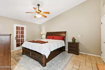 694 E Washington Avenue, Gilbert, AZ 85234 - Photo 16