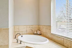 694 E Washington Ave, Gilbert, AZ 85234 - Photo 24