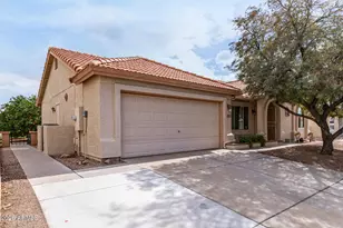 6531 S Championship Dr, Chandler, AZ 85249 - Photo 2