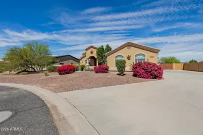 8010 W Belmont Avenue, Glendale, AZ 85303 - Photo 4