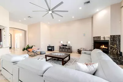 8010 W Belmont Avenue, Glendale, AZ 85303 - Photo 14