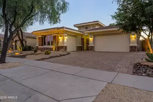 1725 W Burnside Trail, Phoenix, AZ 85085 - Photo 8