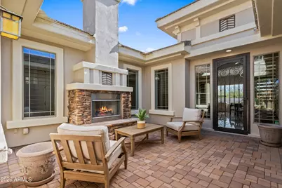 1725 W Burnside Trail, Phoenix, AZ 85085 - Photo 2