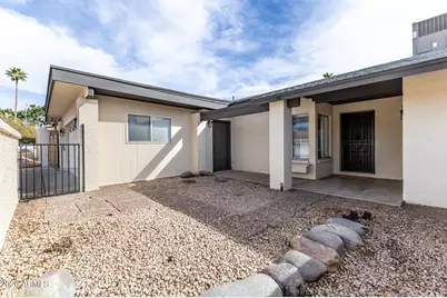 823 W Isabella Avenue, Mesa, AZ 85210 - Photo 2