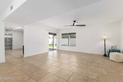 823 W Isabella Avenue, Mesa, AZ 85210 - Photo 4