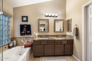 13369 W Wilshire Dr, Goodyear, AZ 85395 - Photo 28