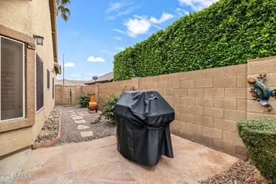 13369 W Wilshire Drive, Goodyear, AZ 85395 - Photo 14