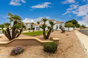 1905 E Olive Ct, Gilbert, AZ 85234 - Photo 4