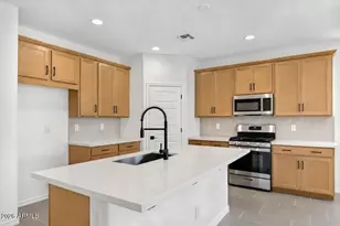 8736 W Colter St, Glendale, AZ 85305 - Photo 8