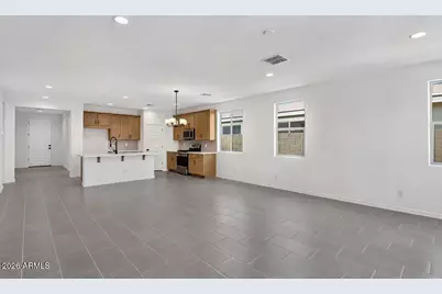 8736 W Colter Street, Glendale, AZ 85305 - Photo 12