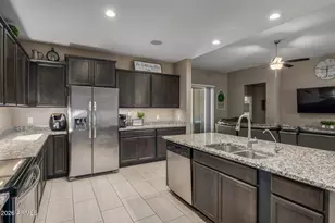 18320 N Arbor Dr, Maricopa, AZ 85138 - Photo 12