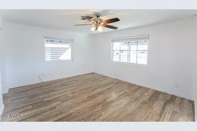 318 N Palm Street, Gilbert, AZ 85234 - Photo 6