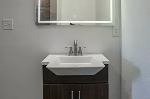 318 N Palm St, Gilbert, AZ 85234 - Photo 16