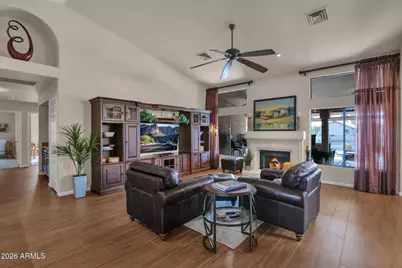 518 S Lagoon Drive, Gilbert, AZ 85233 - Photo 6