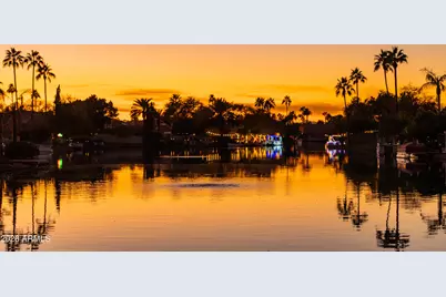 518 S Lagoon Drive, Gilbert, AZ 85233 - Photo 70