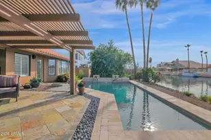 518 S Lagoon Dr, Gilbert, AZ 85233 - Photo 48