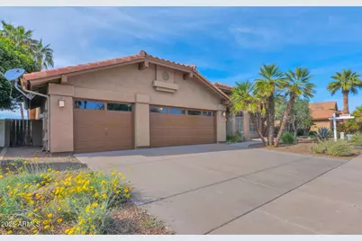 518 S Lagoon Drive, Gilbert, AZ 85233 - Photo 8