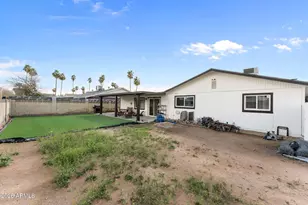 3640 W Banff Ln., Phoenix, AZ 85053 - Photo 24