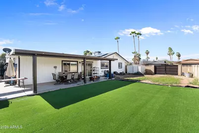 3640 W Banff Lane, Phoenix, AZ 85053 - Photo 2