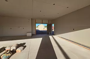 3645 N Bandelier Dr, Eloy, AZ 85131 - Photo 10