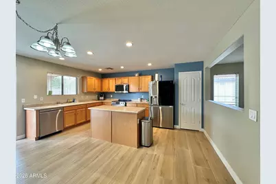 16003 W Winchcomb Drive, Surprise, AZ 85379 - Photo 4