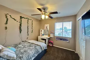 16003 W Winchcomb Dr, Surprise, AZ 85379 - Photo 10