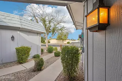 10557 W Ocotillo Drive, Sun City, AZ 85373 - Photo 38