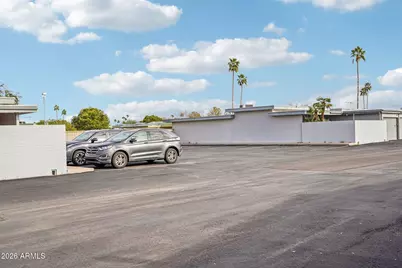 10557 W Ocotillo Drive, Sun City, AZ 85373 - Photo 30