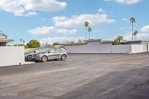 10557 W Ocotillo Dr, Sun City, AZ 85373 - Photo 30