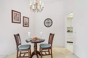 10557 W Ocotillo Dr, Sun City, AZ 85373 - Photo 12