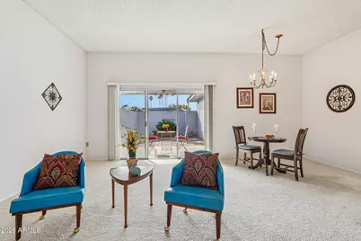 10557 W Ocotillo Drive, Sun City, AZ 85373 - Photo 10