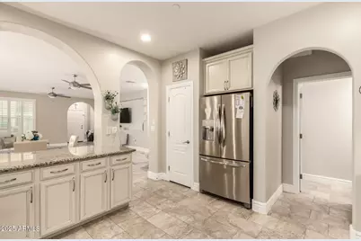 28927 N 124th Drive, Peoria, AZ 85383 - Photo 10