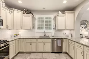 28927 N 124th Dr, Peoria, AZ 85383 - Photo 8