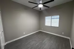 7570 W Jenan Dr, Peoria, AZ 85345 - Photo 22
