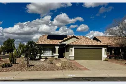 7570 W Jenan Drive, Peoria, AZ 85345 - Photo 2