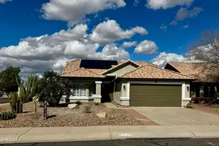 7570 W Jenan Dr, Peoria, AZ 85345 - Photo 2