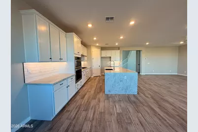 17624 W Diana Avenue, Waddell, AZ 85355 - Photo 6