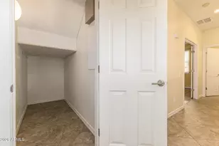 5303 W Pinnacle Vista Dr, Phoenix, AZ 85083 - Photo 38