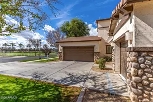 4054 E Washington Ave, Gilbert, AZ 85234 - Photo 4