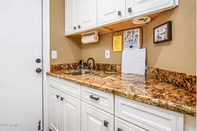 10838 E Navajo Drive, Sun Lakes, AZ 85248 - Photo 18