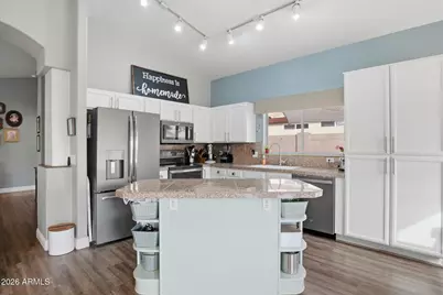 3031 W Melinda Lane, Phoenix, AZ 85027 - Photo 8