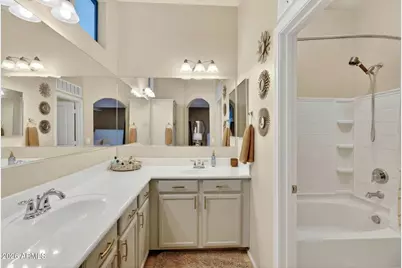 2725 E Mine Creek Road #1135, Phoenix, AZ 85024 - Photo 22