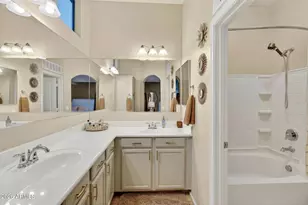 2725 E Mine Creek Rd, Phoenix, AZ 85024 - Photo 22