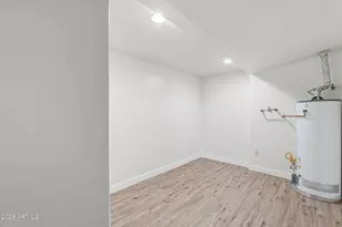 2227 S Sierra Vista Dr, Tempe, AZ 85282 - Photo 40